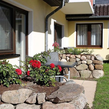 Ostseehotel Wustrow Вустров Экстерьер фото